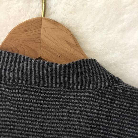 Banana Republic Gray Striped Open Cardigan - Picture 7 of 12